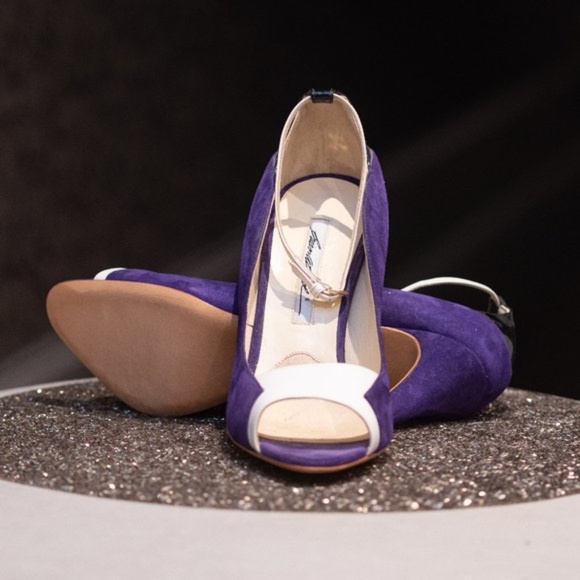 Sexy Peep Toe Brian Atwood Heels - Picture 5 of 5